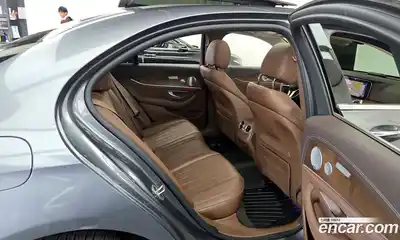 Mercedes-Benz E-Class, 2019