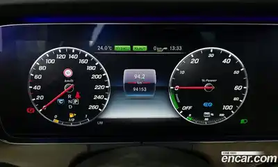 Mercedes-Benz E-Class 2019 2.0 Автомат в Москве № 195619, миниатюра 11