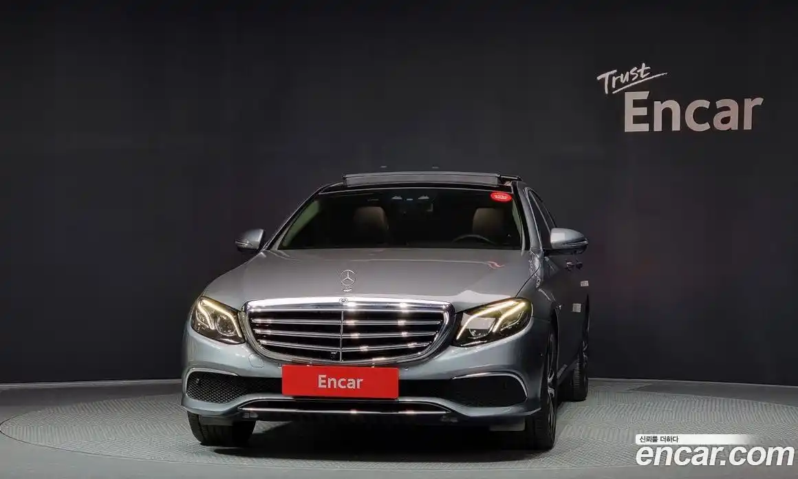 Mercedes-Benz E-Class 2019 2.0 Автомат в Москве № 195619, фото 15