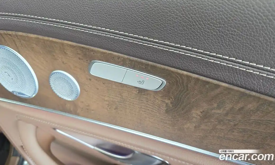 Mercedes-Benz E-Class 2019 2.0 Автомат в Москве № 195619, фото 18