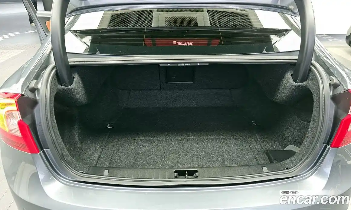 Volvo S60 2017 2.0 Автомат в Москве № 196957, фото 8