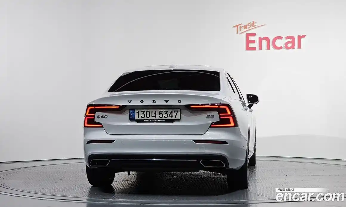 Volvo S60 2022 2.0 Автомат в Москве № 196985, фото 17