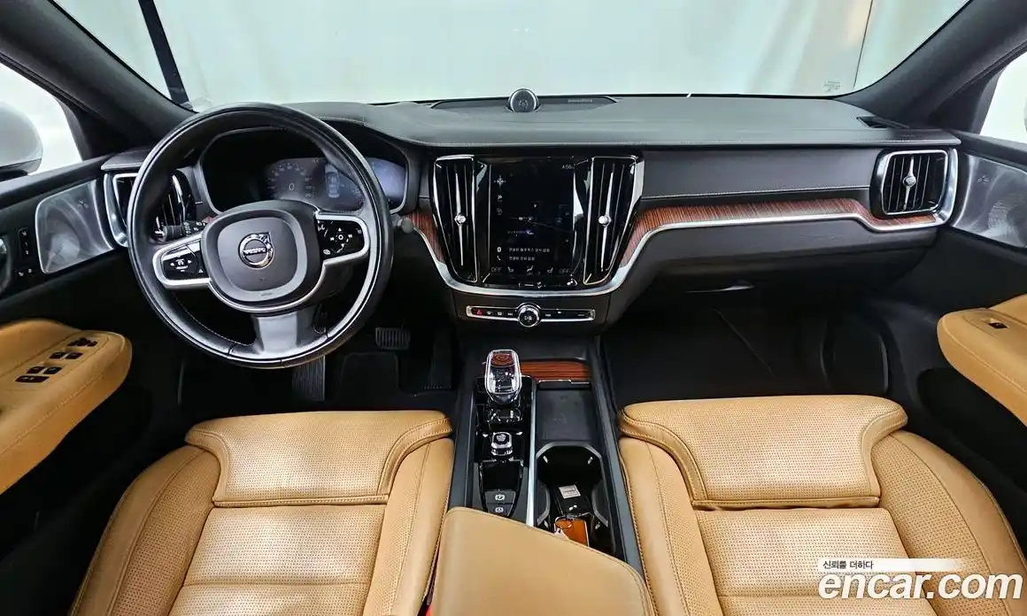 Volvo S60 2022 2.0 Автомат в Москве № 196985, фото 7