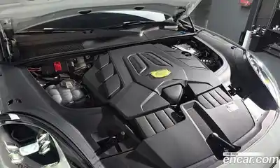 Porsche Cayenne 2023 3.0 Автомат в Москве № 197269, миниатюра 11