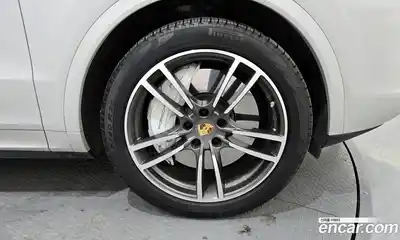Porsche Cayenne 2022 4.0 Автомат в Москве № 197341, миниатюра 6