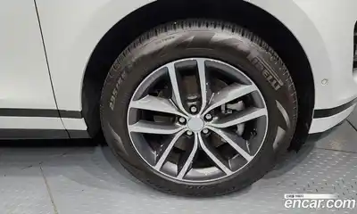 Land Rover Range-Rover Evoque 2024 2.0 Автомат в Москве № 198043, миниатюра 8