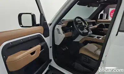 Land Rover Defender 2025 2.0 Автомат в Москве № 198050, миниатюра 11