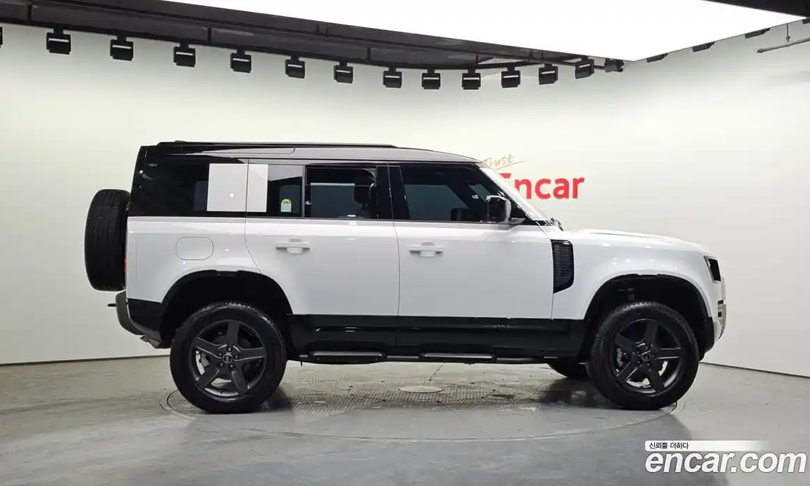 Land Rover Defender 2025 2.0 Автомат в Москве № 198050, фото 17