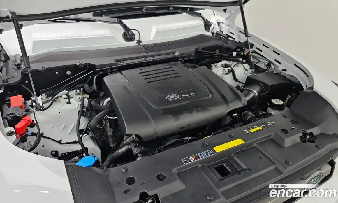 Land Rover Defender 2025 2.0 Автомат в Москве № 198050, фото 8