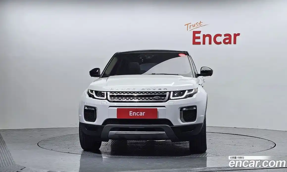 Land Rover Range-Rover Evoque 2016 2.0 Автомат в Москве № 198175, фото 10