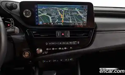 Lexus ES 2025 2.5 Автомат в Москве № 198801, миниатюра 3