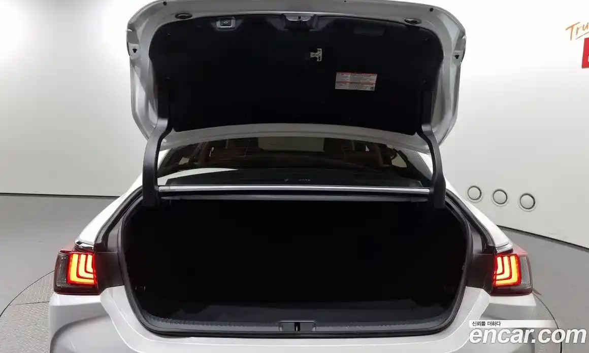 Lexus ES 2025 2.5 Автомат в Москве № 198801, фото 10