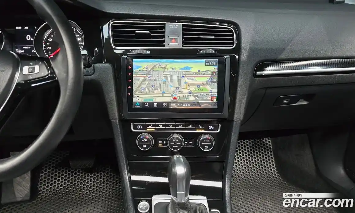 Volkswagen Golf 2015 2.0 Автомат в Москве № 199178, фото 17