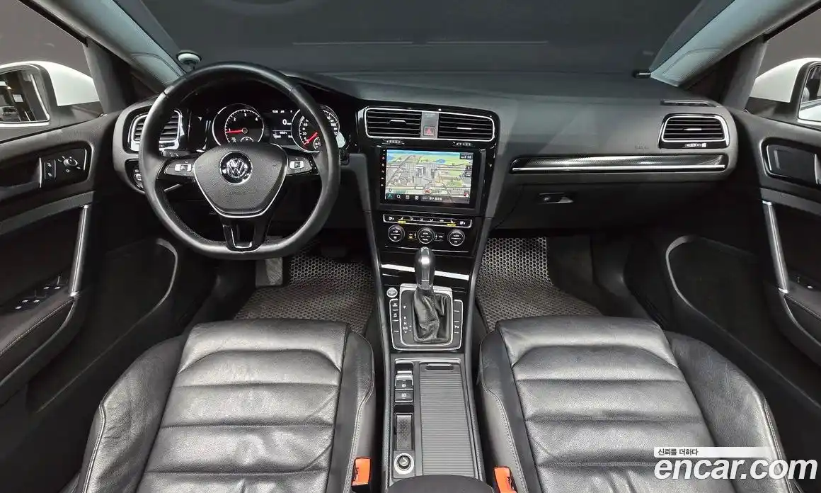 Volkswagen Golf 2015 2.0 Автомат в Москве № 199178, фото 4