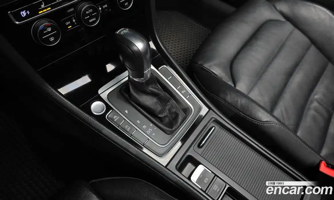 Volkswagen Golf 2015 2.0 Автомат в Москве № 199178, фото 5