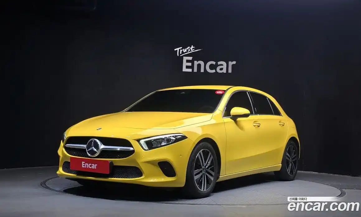 Mercedes-Benz A-Class 2022 2.0 Автомат в Москве № 204641, фото 14