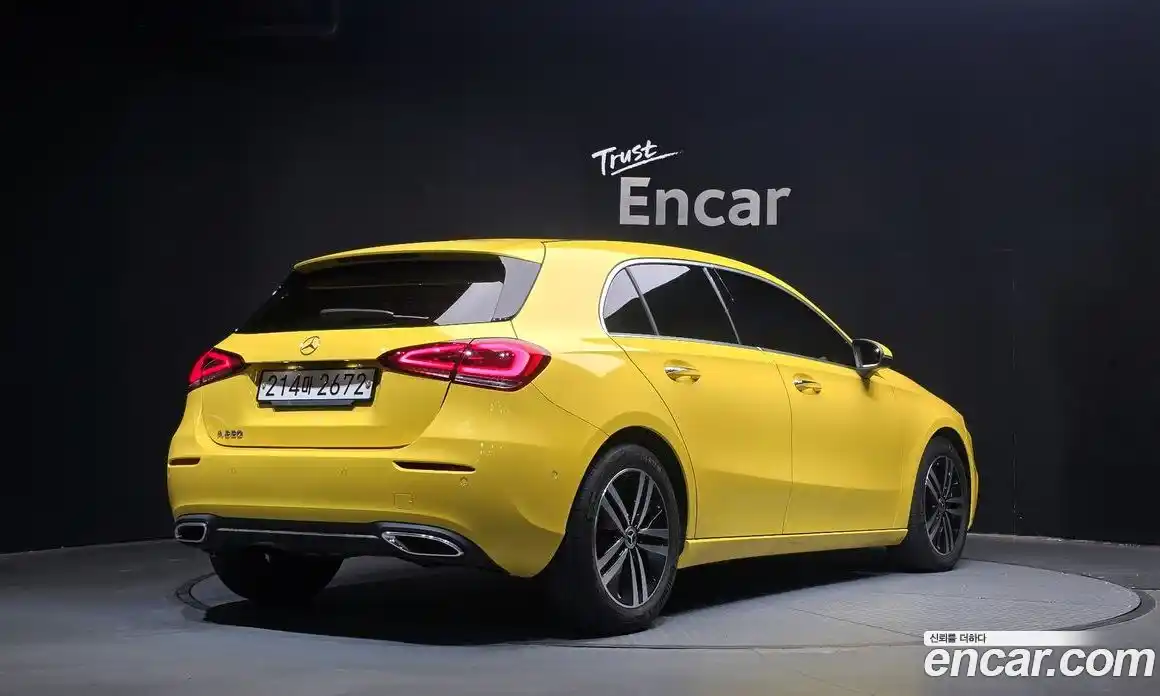 Mercedes-Benz A-Class 2022 2.0 Автомат в Москве № 204641, фото 15
