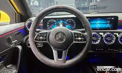 Mercedes-Benz A-Class 2022 2.0 Автомат в Москве № 204641, миниатюра 3