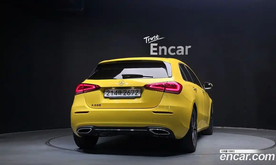 Mercedes-Benz A-Class 2022 2.0 Автомат в Москве № 204641, фото 4