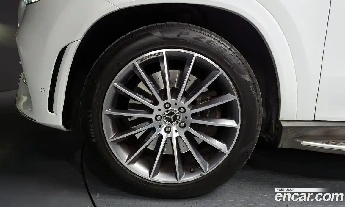 Mercedes-Benz GLE-Class 2023 2.9 Автомат в Москве № 204653, фото 3