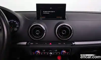 Audi A3 2016 2.0 Автомат в Москве № 206881, миниатюра 11