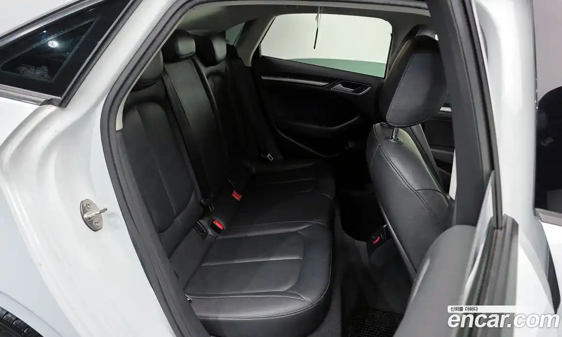 Audi A3 2016 2.0 Автомат в Москве № 206881, фото 7