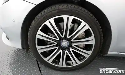 Mercedes-Benz E-Class 2017 3.0 Автомат в Москве № 209300, миниатюра 4