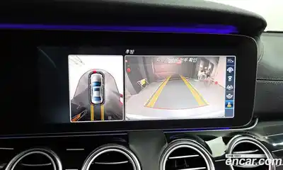 Mercedes-Benz E-Class 2017 3.0 Автомат в Москве № 209300, миниатюра 5