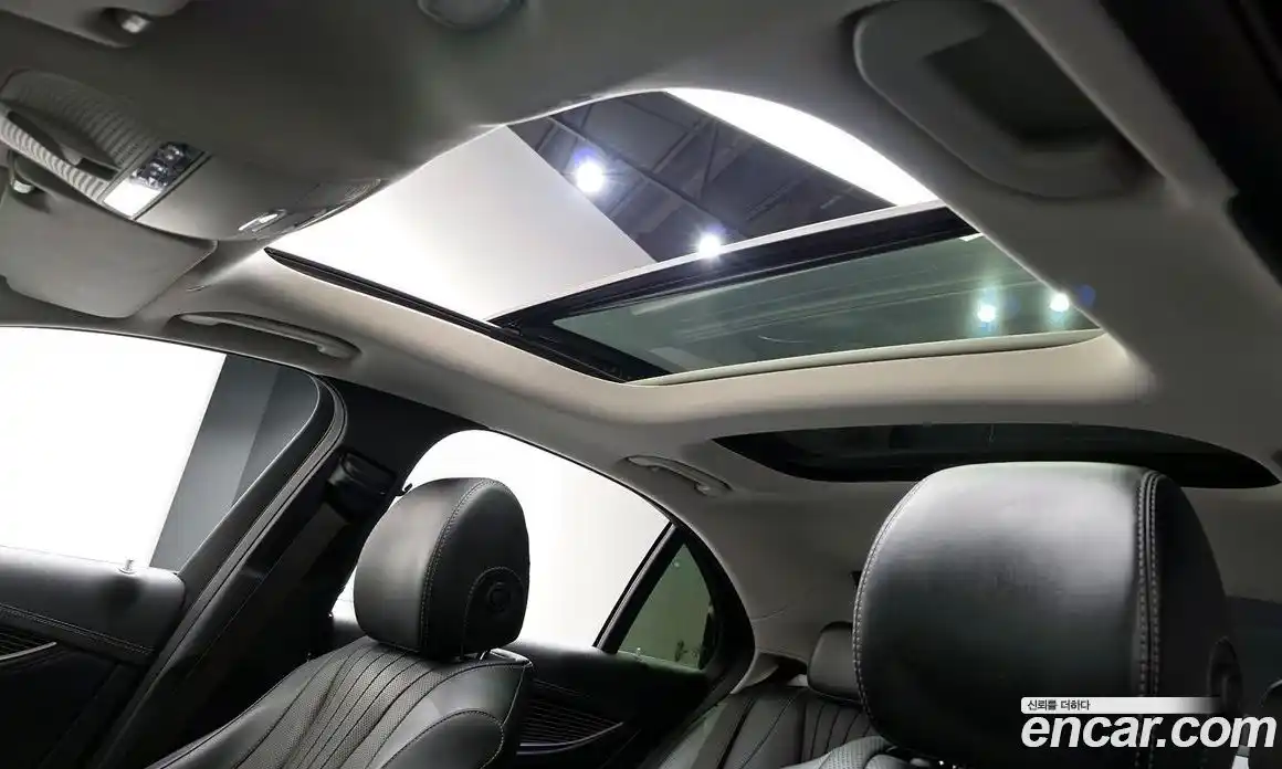 Mercedes-Benz E-Class 2017 3.0 Автомат в Москве № 209300, фото 9