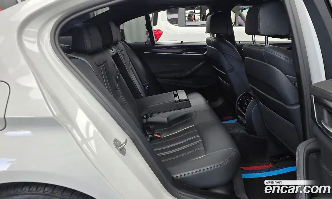 BMW 5-Series 2023 2.0 Автомат в Москве № 210716, фото 12