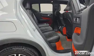 Volvo XC40 2021 2.0 Автомат в Москве № 212802, миниатюра 11