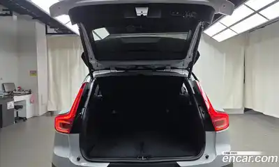 Volvo XC40 2021 2.0 Автомат в Москве № 212802, миниатюра 3