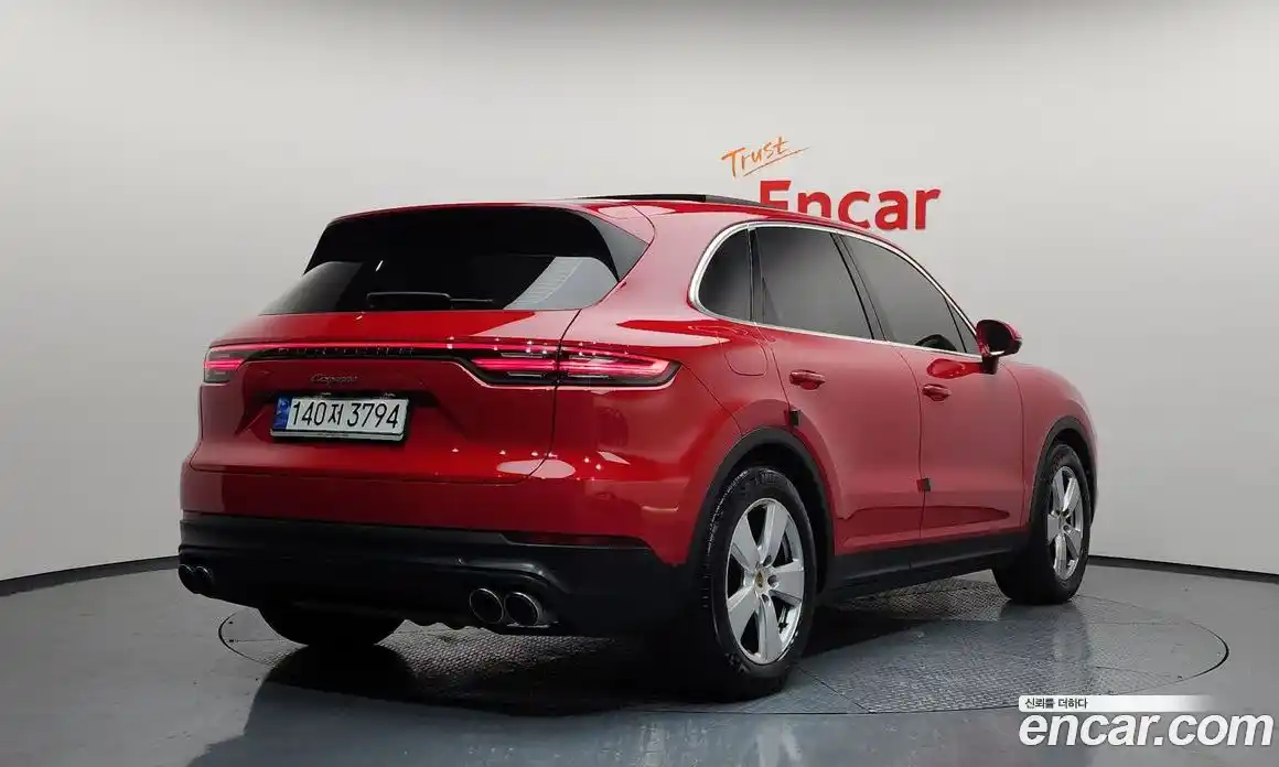 Porsche Cayenne 2023 3.0 Автомат в Москве № 213152, фото 14