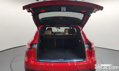 Porsche Cayenne 2023 3.0 Автомат в Москве № 213152, миниатюра 8