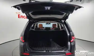 Land Rover Discovery Sport 2016 2.0 Автомат в Москве № 213411, миниатюра 2