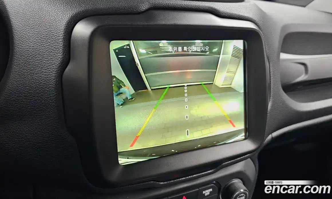 Jeep Renegade 2021 2.4 Автомат в Москве № 215406, фото 16