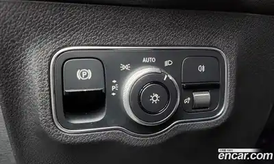 Mercedes-Benz GLB-Class 2023 2.0 Автомат в Москве № 216582, миниатюра 6