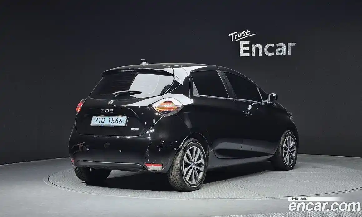 Renault Zoe 2021 0.2 Автомат в Москве № 222425, фото 17