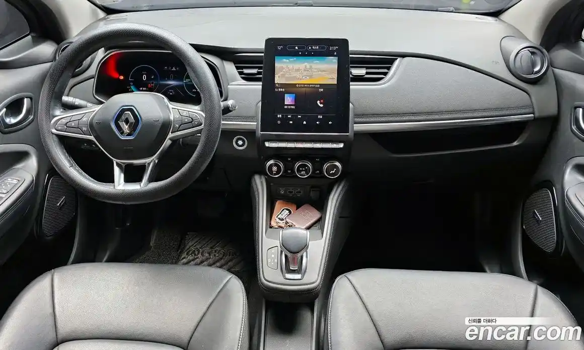 Renault Zoe 2021 0.2 Автомат в Москве № 222425, фото 20