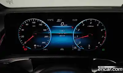 Mercedes-Benz GLB-Class 2023 2.0 Автомат в Москве № 223164, миниатюра 12