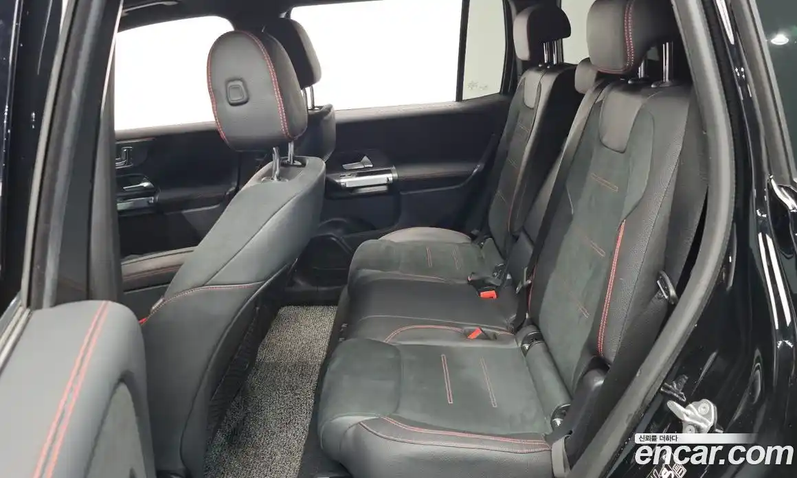 Mercedes-Benz GLB-Class 2023 2.0 Автомат в Москве № 223164, фото 10