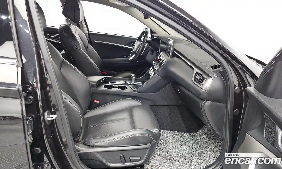 Genesis G70 2018 2.2 Автомат в Москве № 22513, фото 6