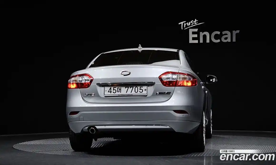 Renault SM3 2012 1.6 Автомат в Москве № 225943, фото 1