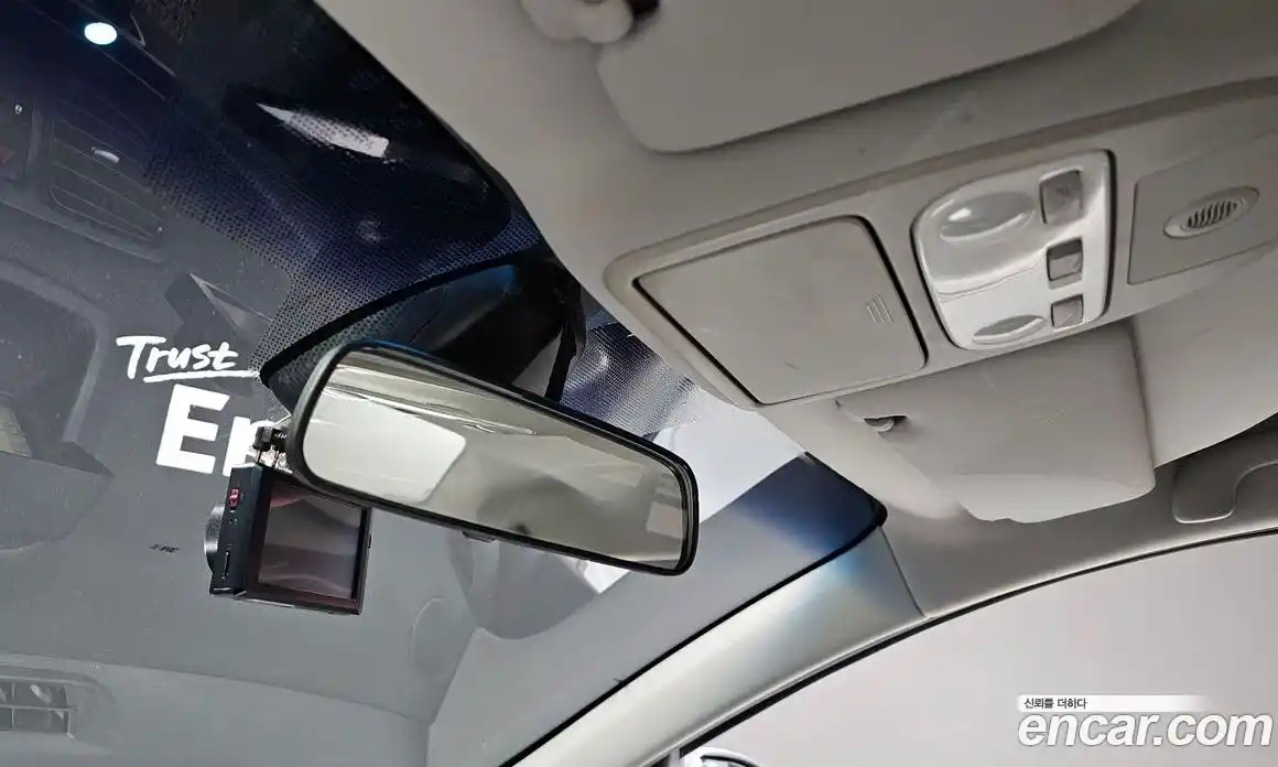 Renault SM3 2012 1.6 Автомат в Москве № 225943, фото 17