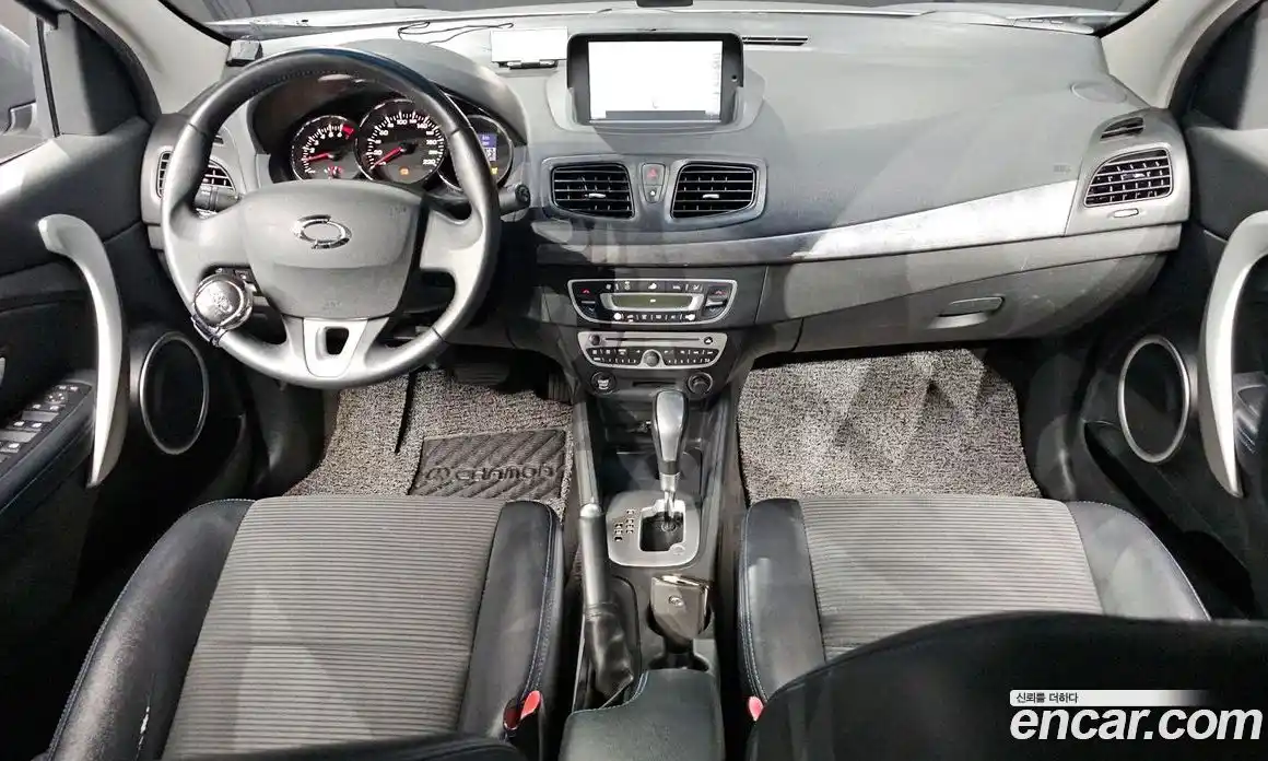 Renault SM3 2012 1.6 Автомат в Москве № 225943, фото 3