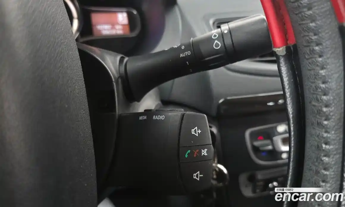 Renault SM3 2014 1.6 Автомат в Москве № 226222, фото 5