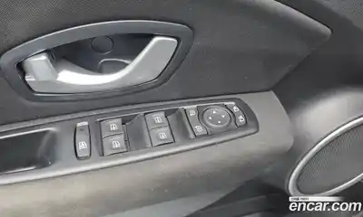 Renault SM3 2014 1.6 Автомат в Москве № 226222, миниатюра 7