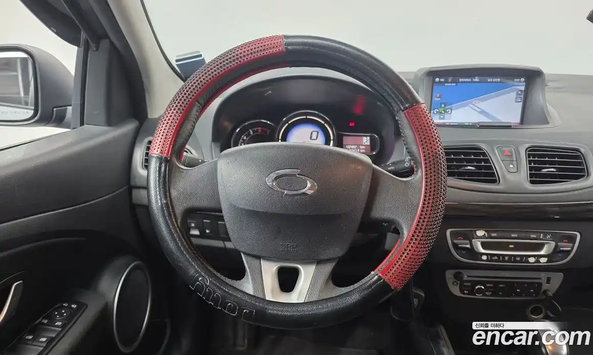 Renault SM3 2014 1.6 Автомат в Москве № 226222, фото 9