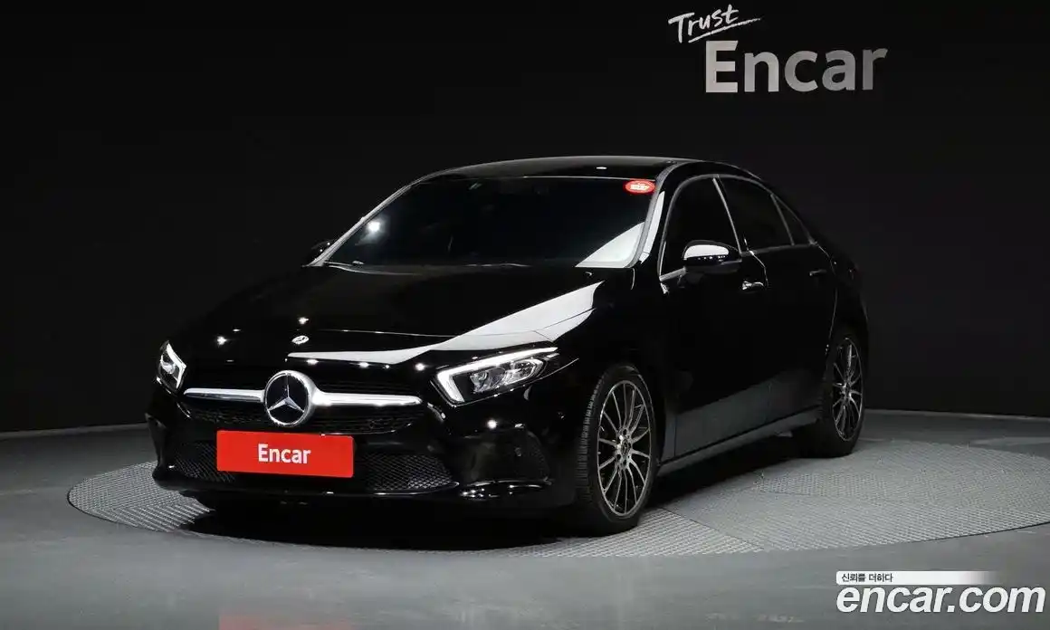 Mercedes-Benz A-Class 2020 2.0 Автомат в Москве № 229484, фото 13