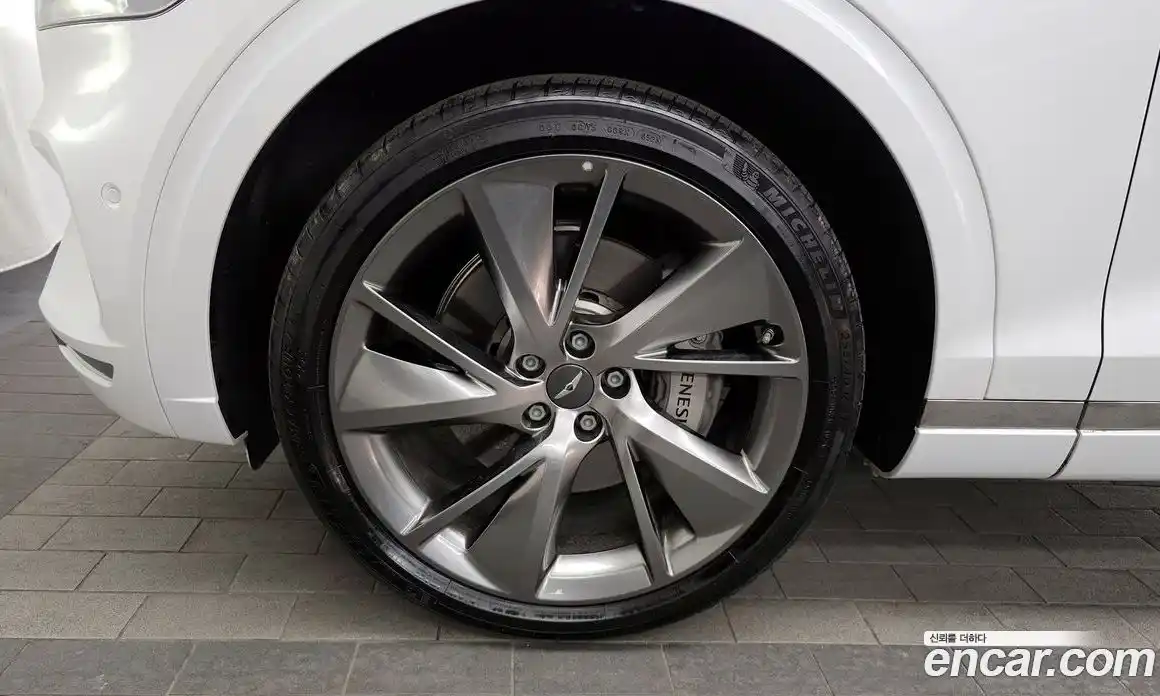 Genesis GV70 2023 2.5 Автомат в Москве № 23379, фото 19